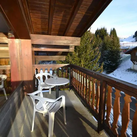 4/5 Pers Au Pied Des Pistes Avec Balcon, Wifi, Parking, Animaux Ok - Fr-1-505-65 Apartment Notre-Dame-de-Bellecombe